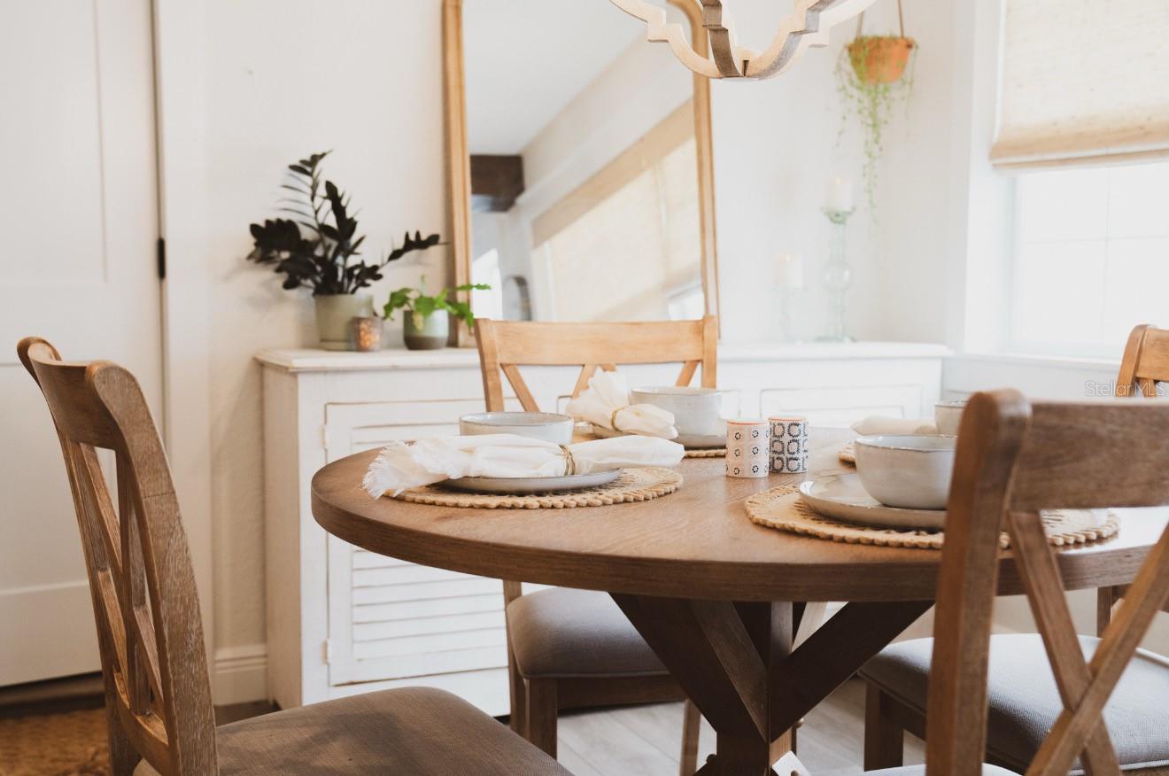 Image 28 of 51 For 1424 Sawyerwood Avenue