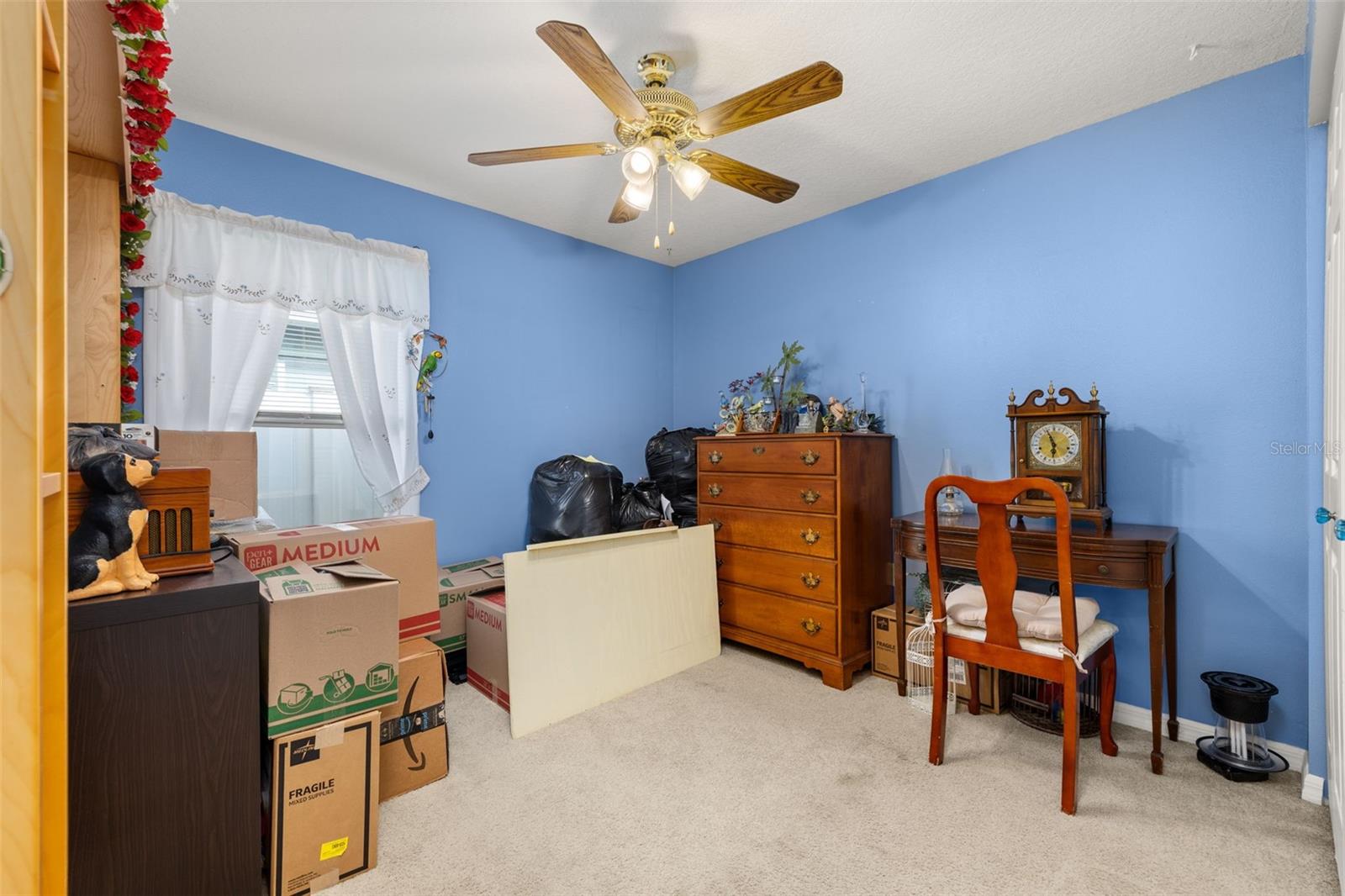 Image 23 of 45 For 4629 Caverns Drive