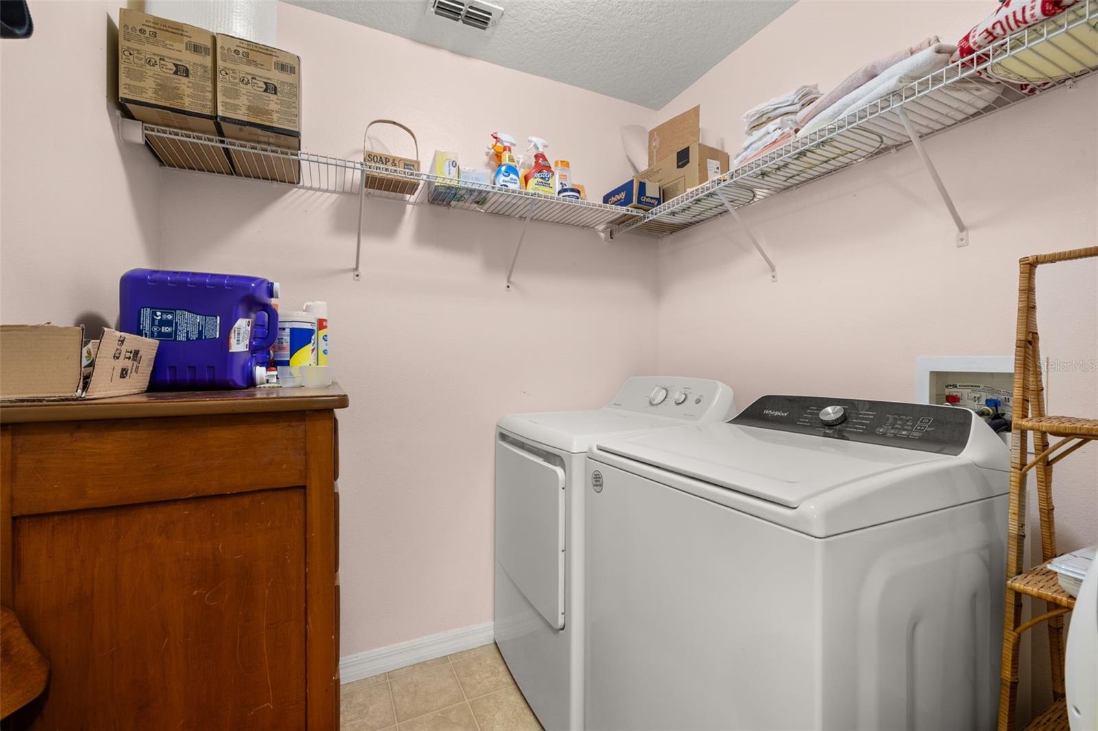 Image 24 of 45 For 4629 Caverns Drive