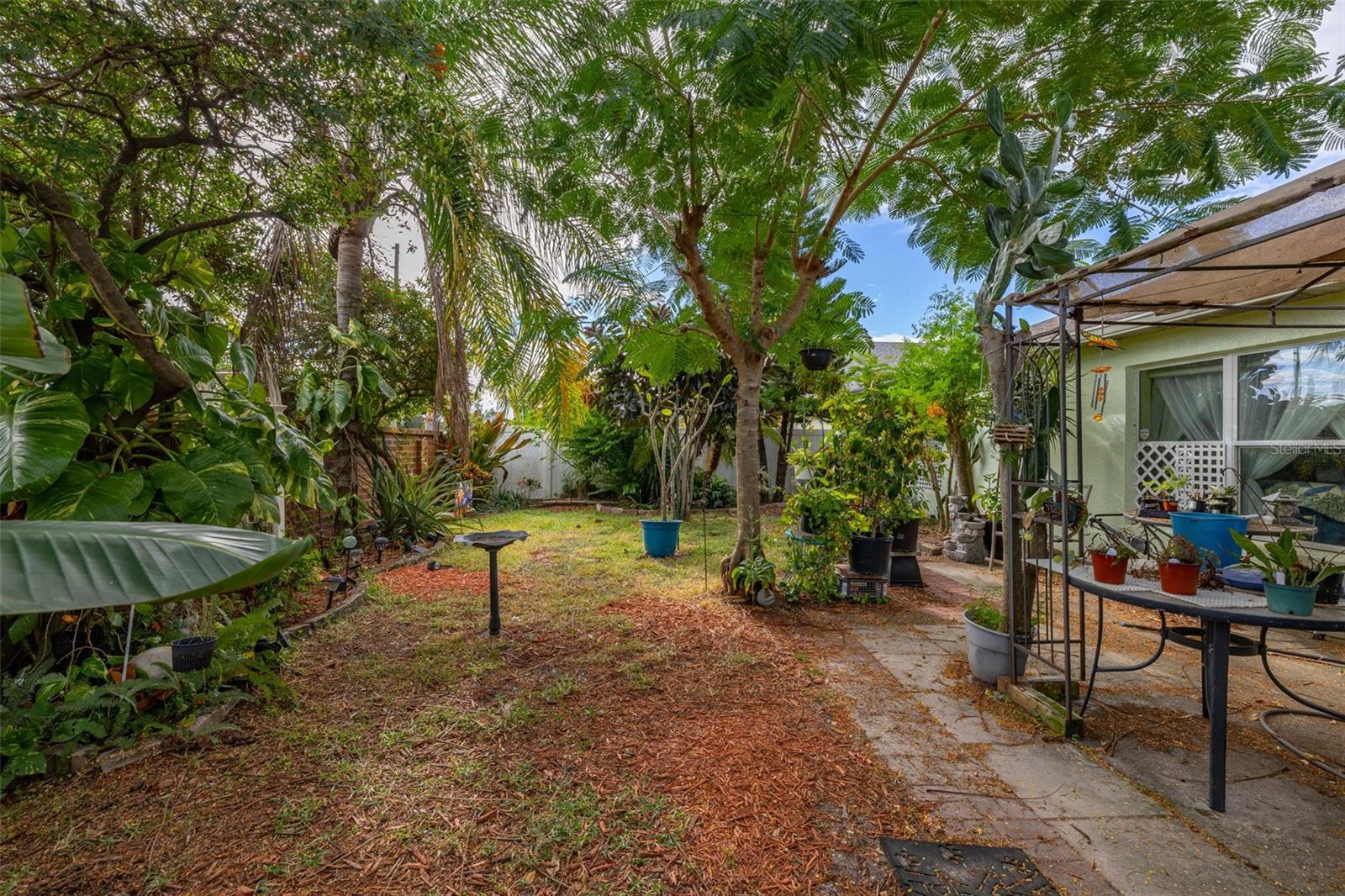 Image 31 of 45 For 4629 Caverns Drive