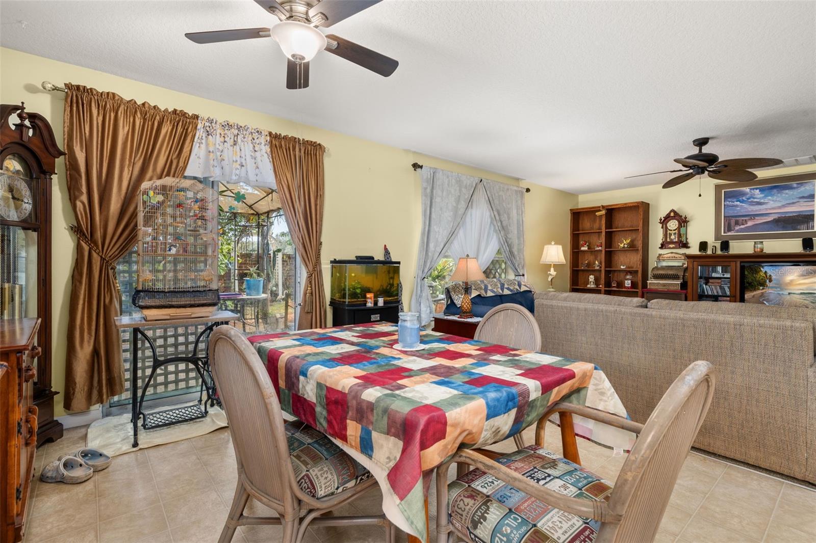 Image 9 of 45 For 4629 Caverns Drive