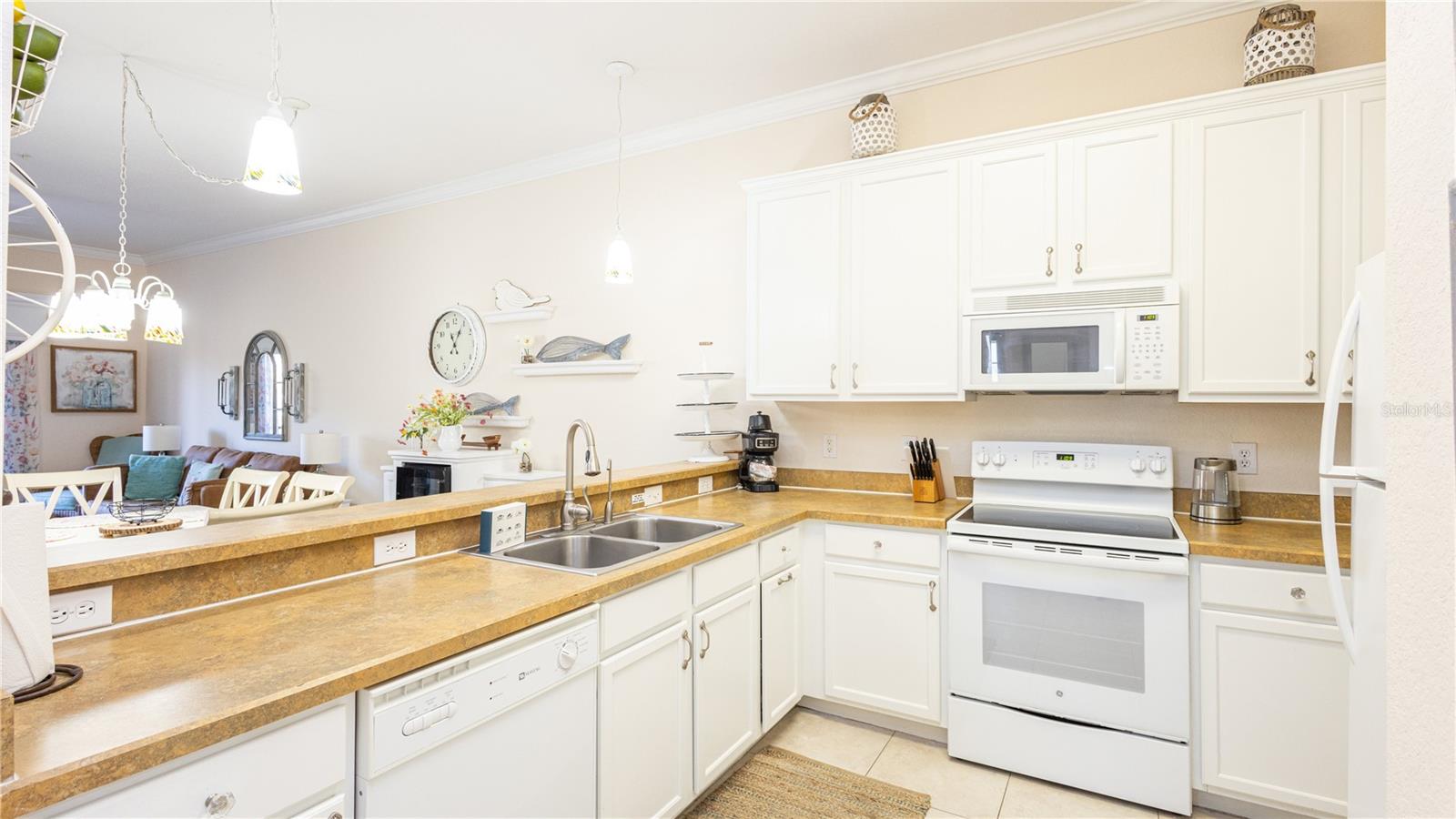 Image 7 of 44 For 205 Watling Way 24205