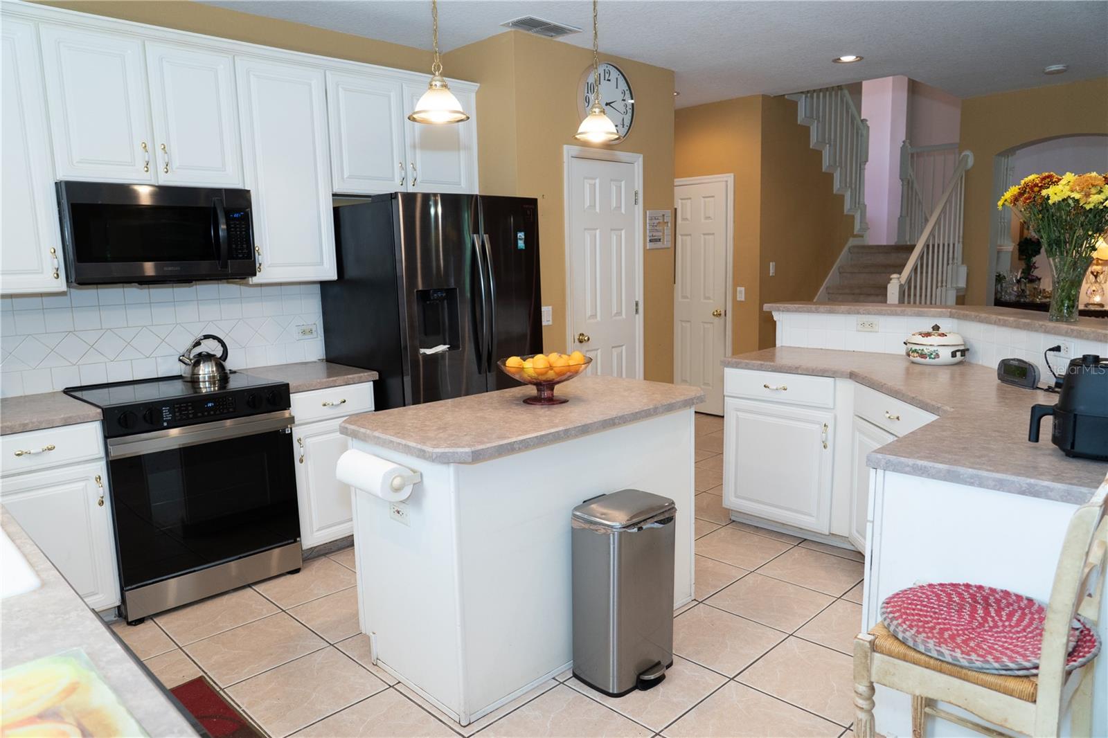 Image 26 of 90 For 552 Teton Street