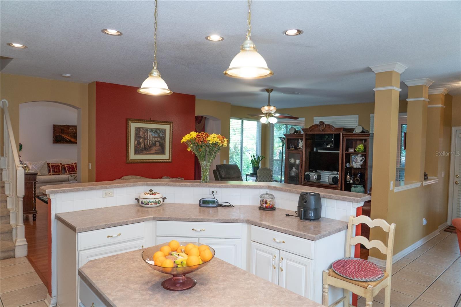 Image 27 of 90 For 552 Teton Street