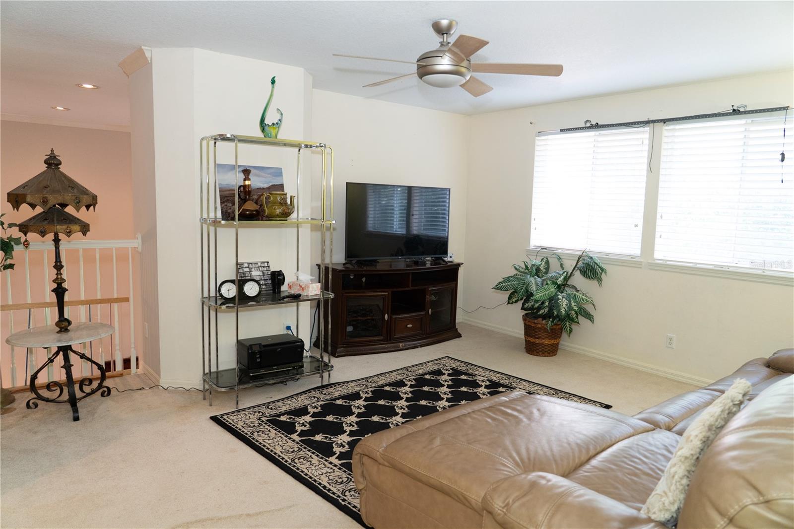 Image 34 of 90 For 552 Teton Street