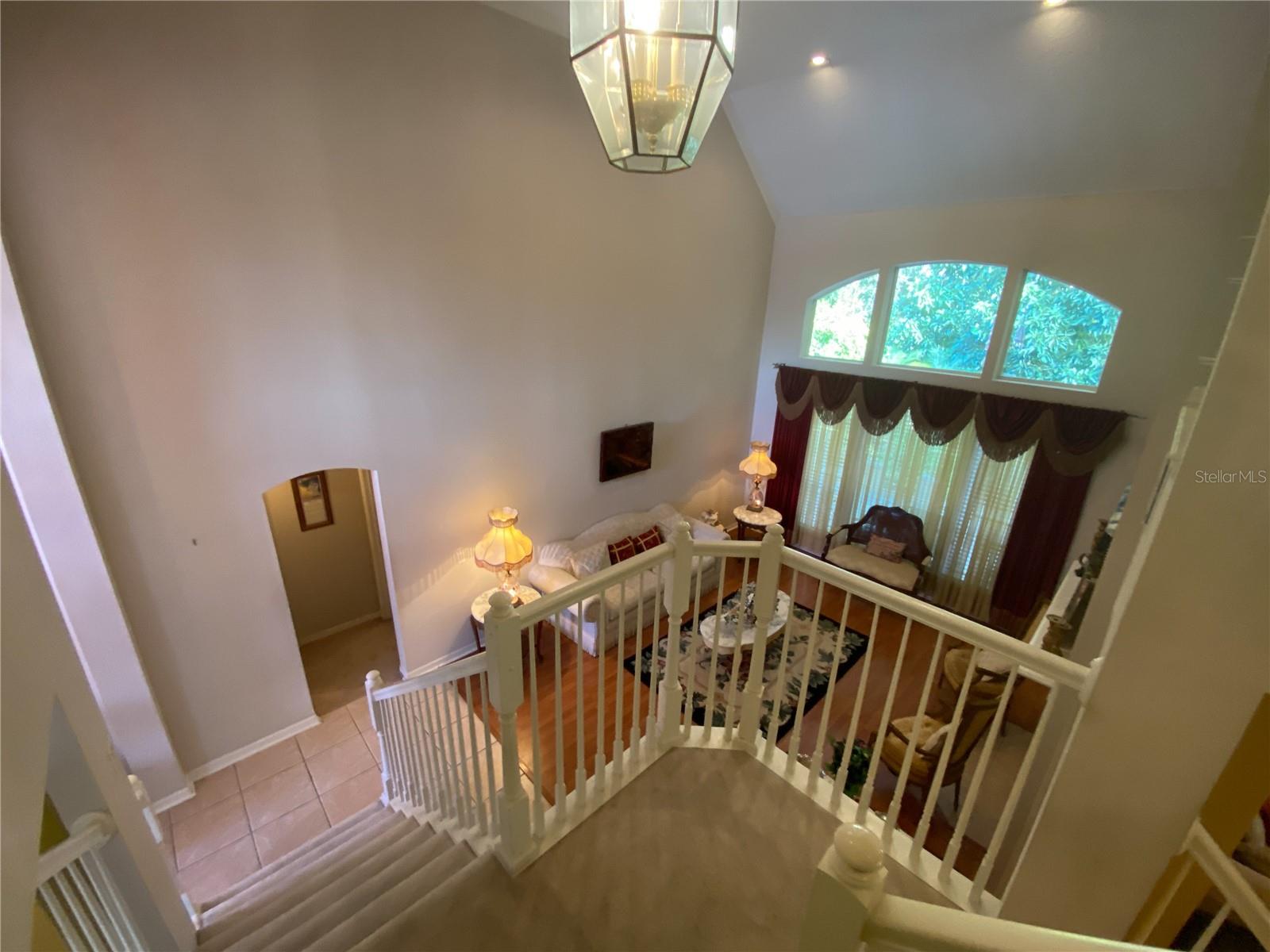 Image 63 of 90 For 552 Teton Street