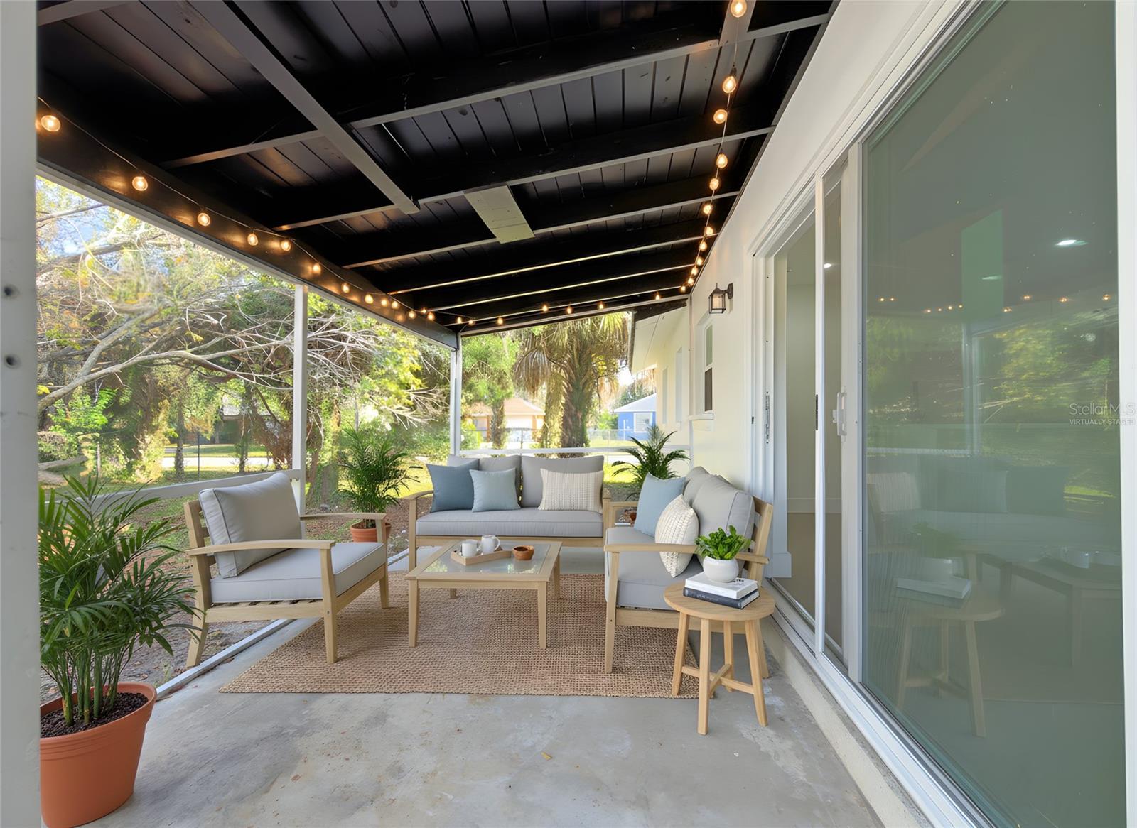 Image 18 of 25 For 941 Kathy Street