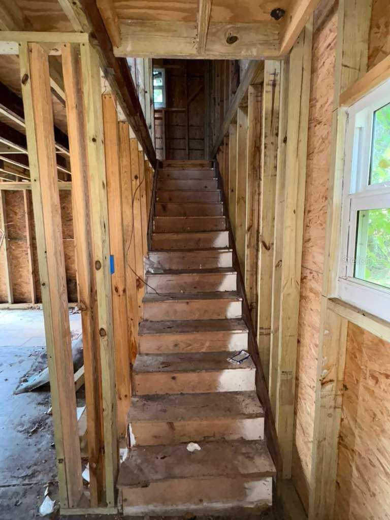 Image 16 of 20 For 814 Texas Avenue