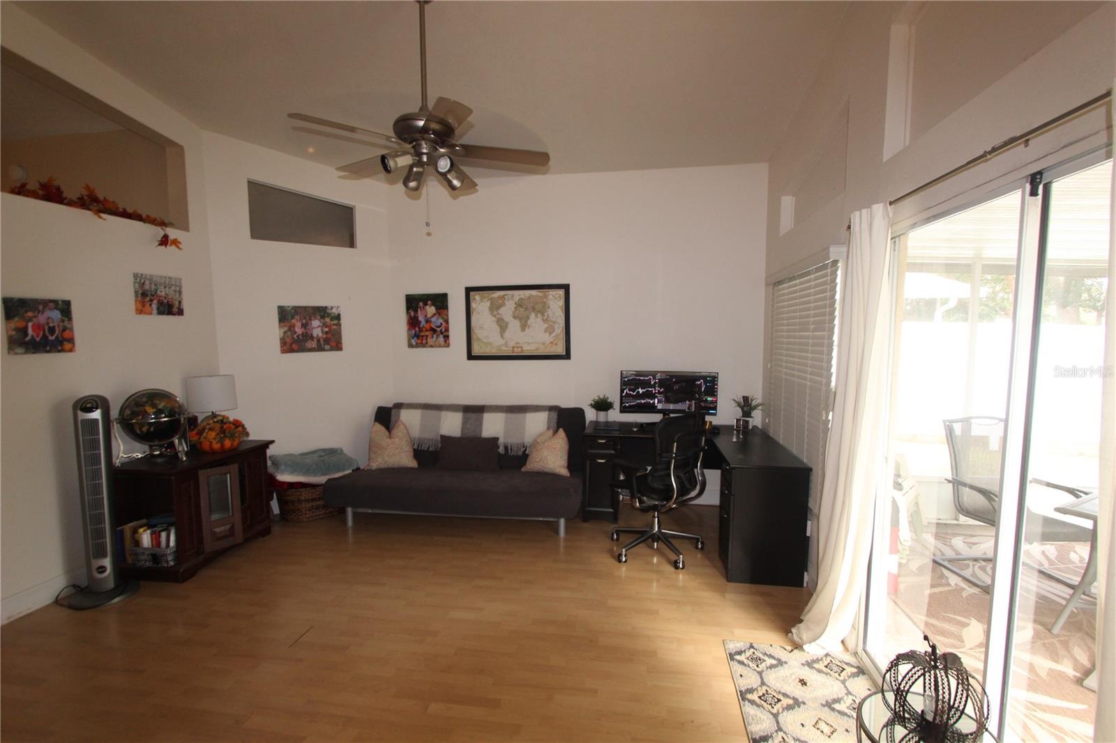 Image 10 of 22 For 3001 Barrymore Court