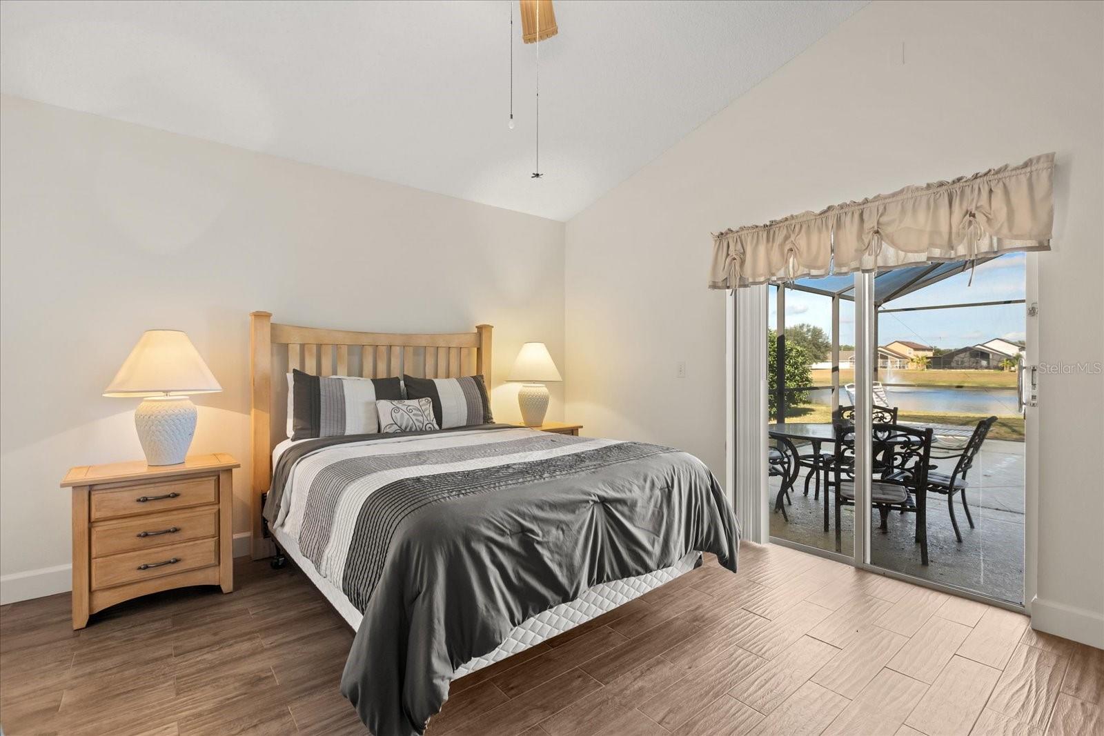 Image 18 of 29 For 7955 Heritage Entrance Boulevard