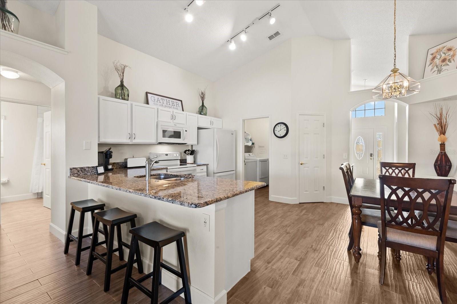 Image 6 of 29 For 7955 Heritage Entrance Boulevard