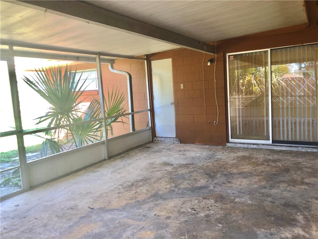 Image 27 of 34 For 7069 Scruboak Lane