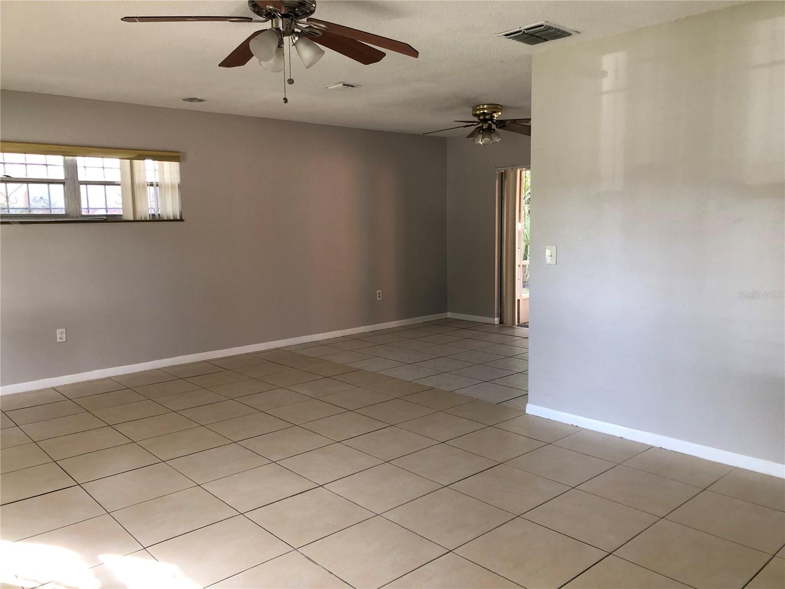 Image 32 of 34 For 7069 Scruboak Lane