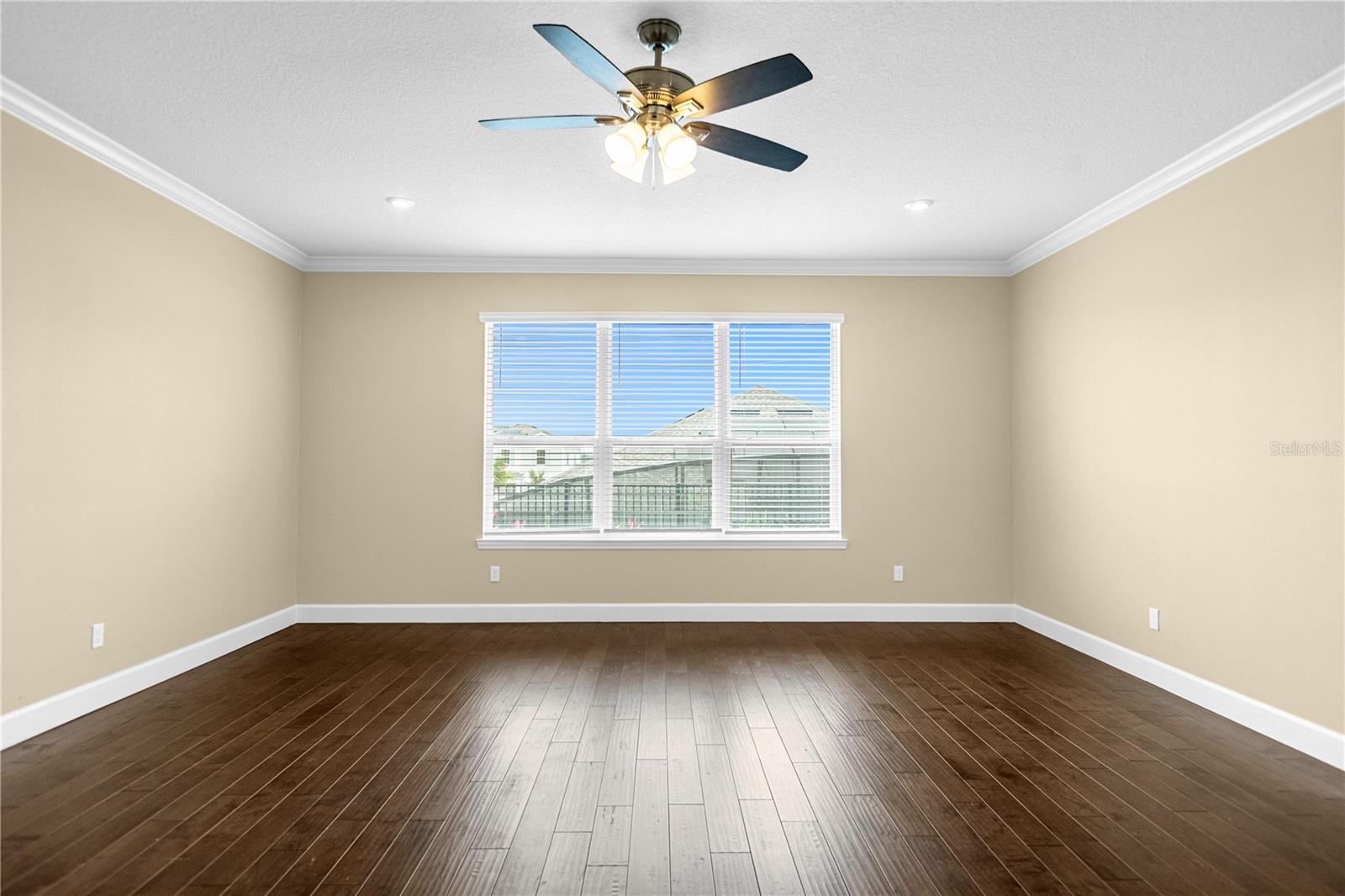 Image 19 of 56 For 3387 Current Avenue