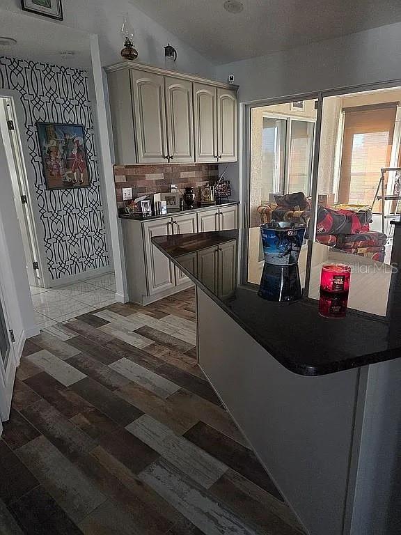 Image 10 of 91 For 2445 53rd Avenue Road