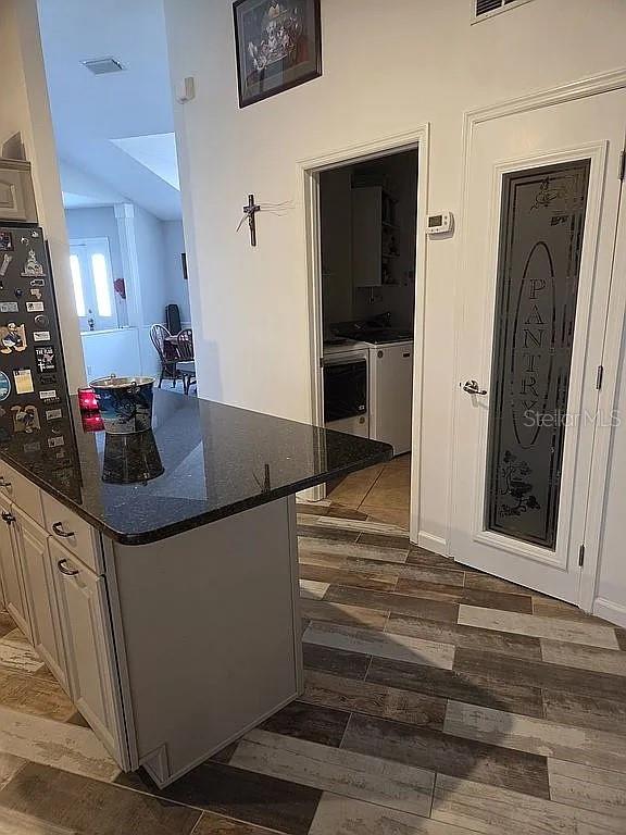 Image 18 of 91 For 2445 53rd Avenue Road