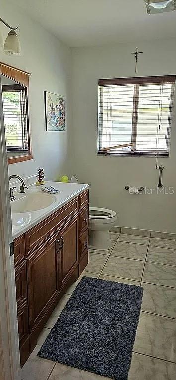 Image 35 of 91 For 2445 53rd Avenue Road