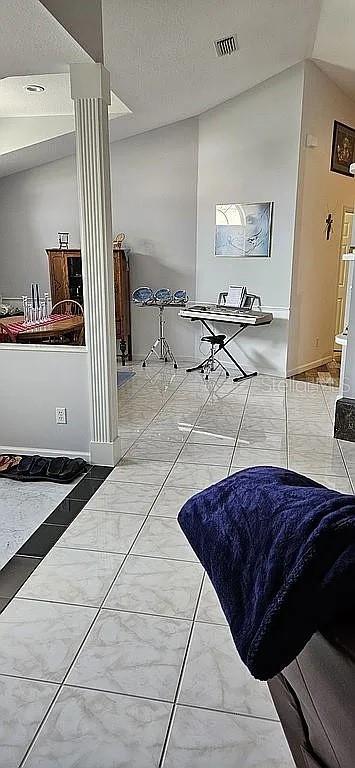 Image 40 of 91 For 2445 53rd Avenue Road