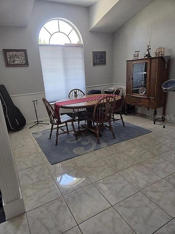 Image 41 of 91 For 2445 53rd Avenue Road