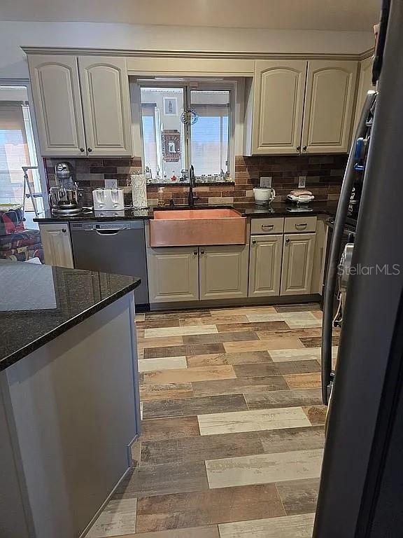 Image 9 of 91 For 2445 53rd Avenue Road