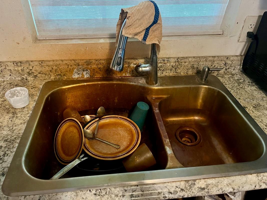 Image 46 of 54 For 8324 Susie Street