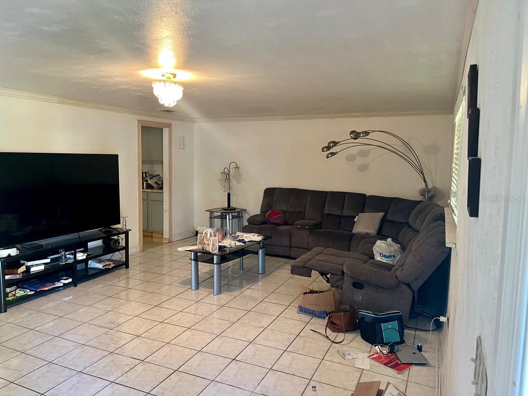 Image 7 of 54 For 8324 Susie Street