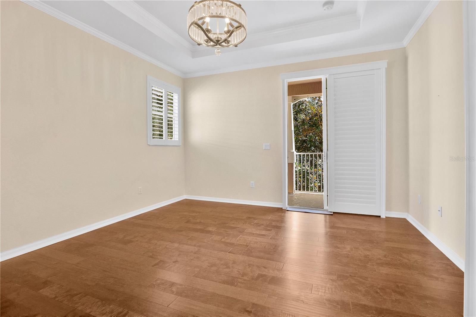 Image 11 of 32 For 7028 Ventnor Drive