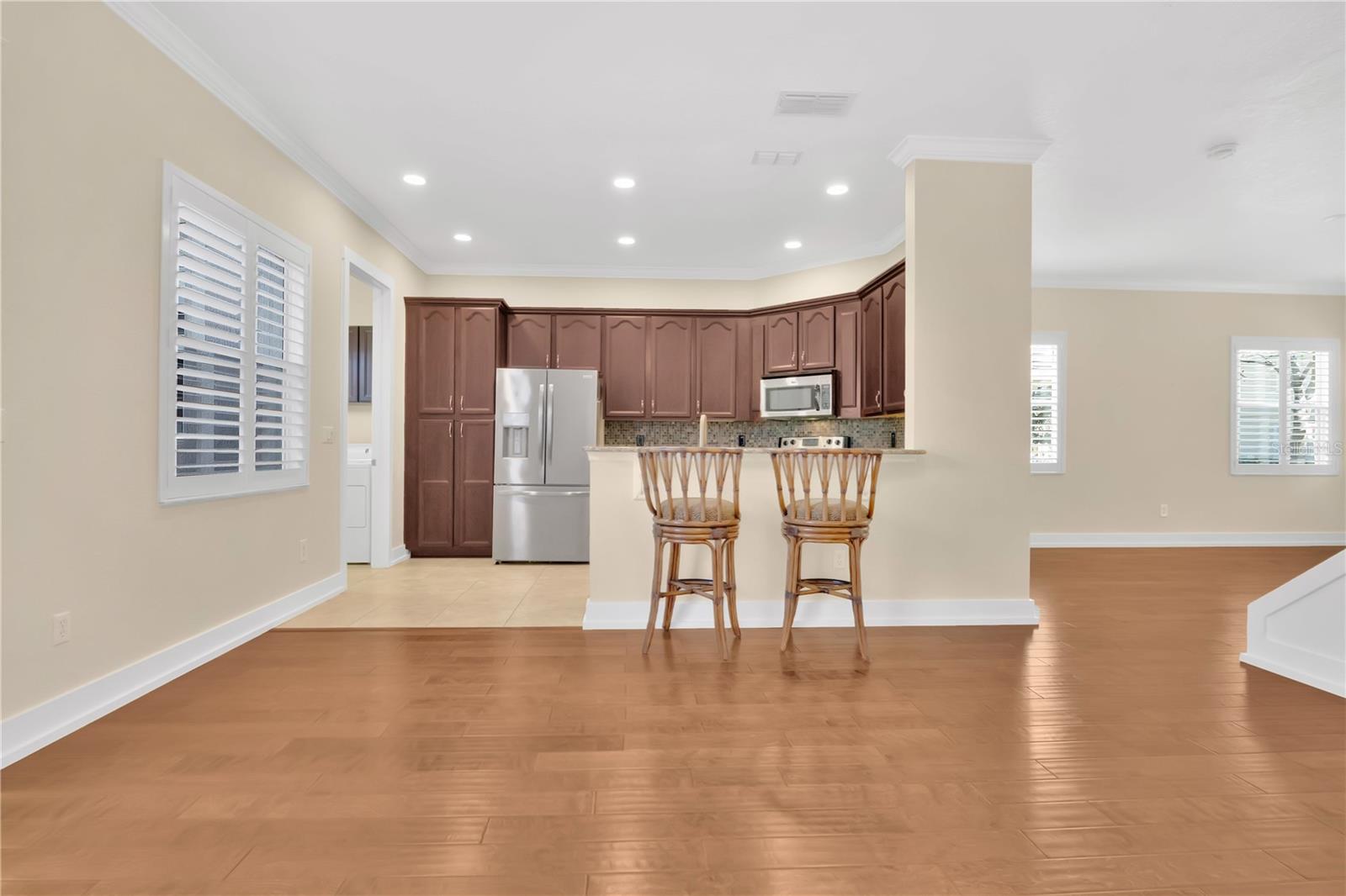 Image 8 of 32 For 7028 Ventnor Drive