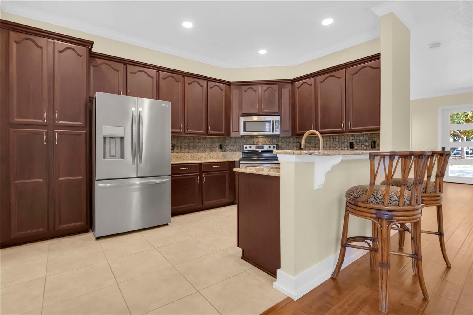 Image 9 of 32 For 7028 Ventnor Drive