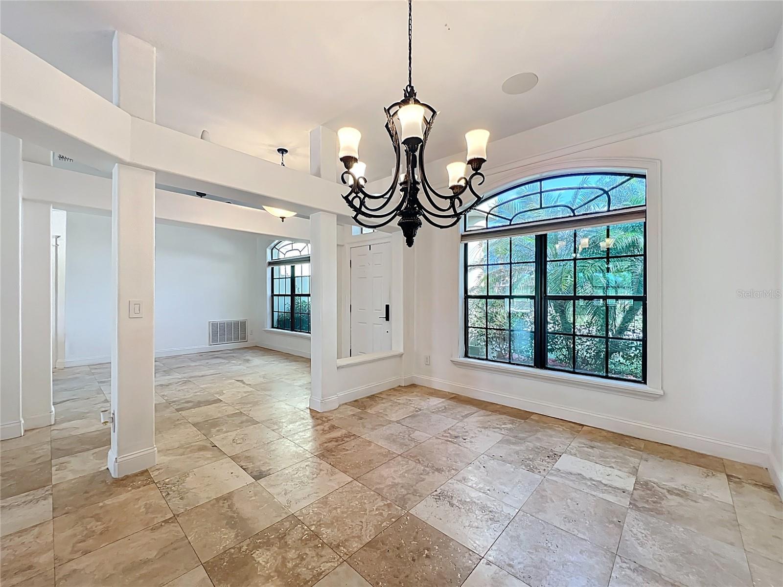 Image 12 of 54 For 36755 Alaqua Court