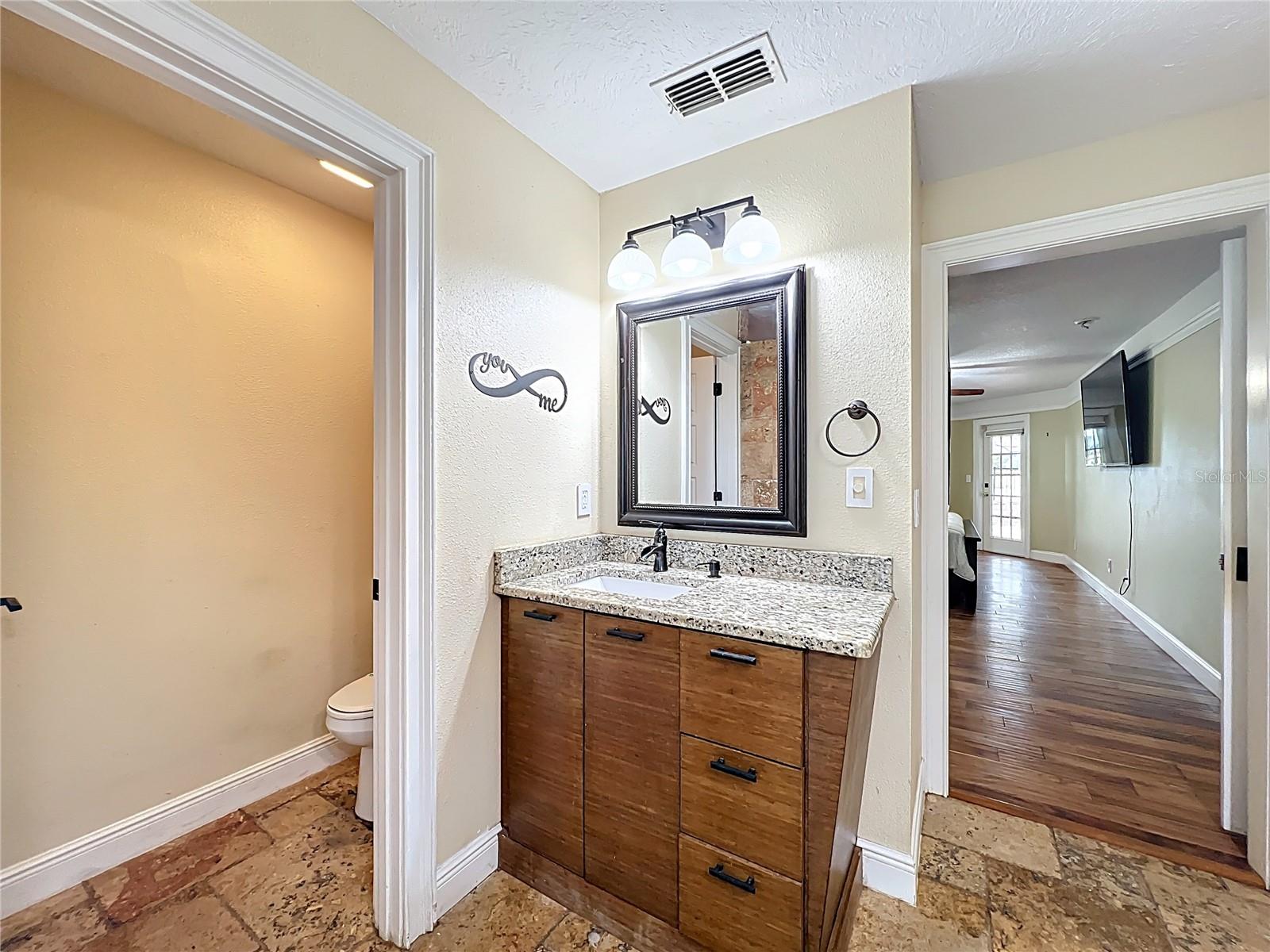 Image 34 of 54 For 36755 Alaqua Court