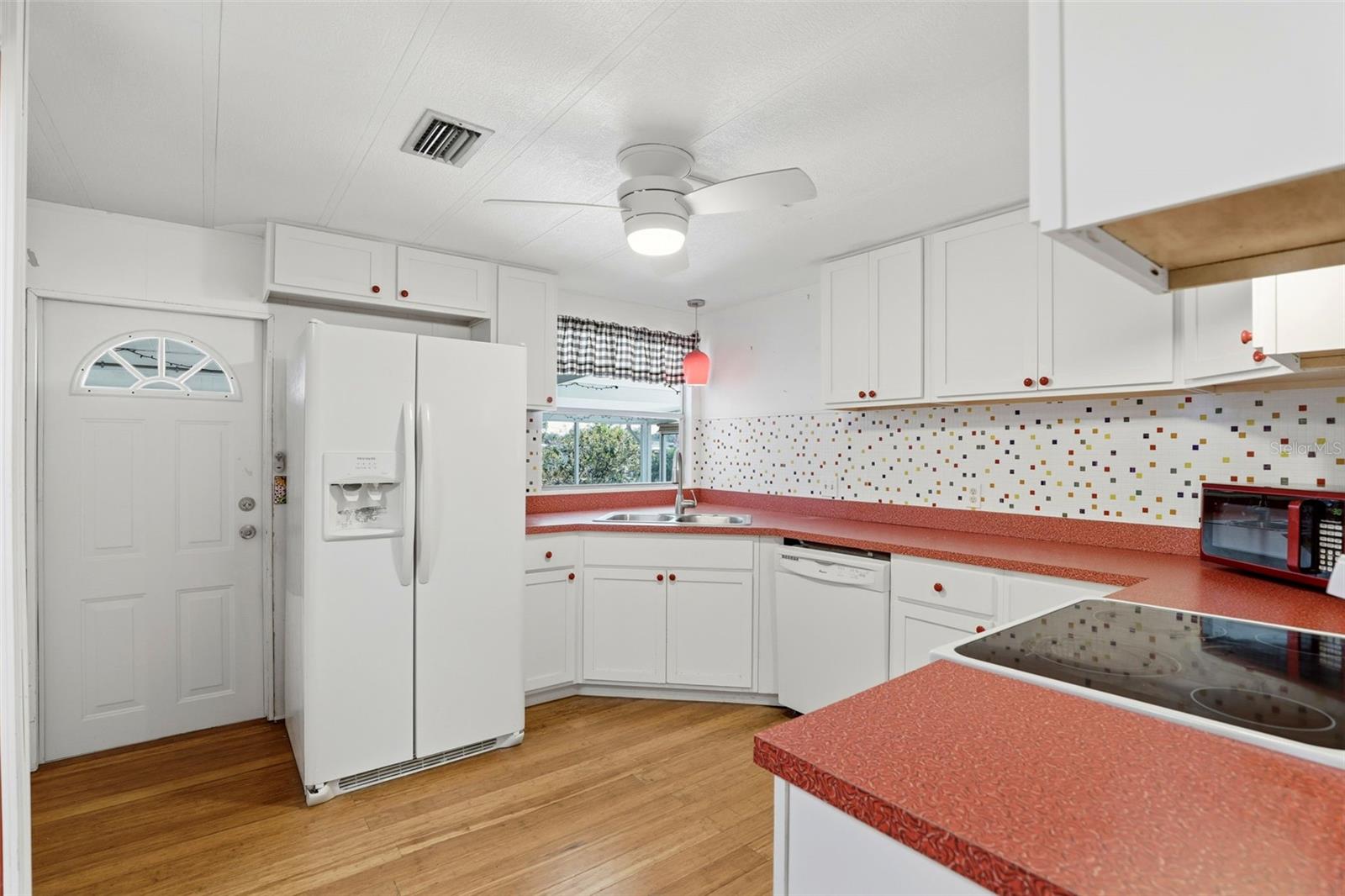 Image 12 of 35 For 1312 Apache Circle