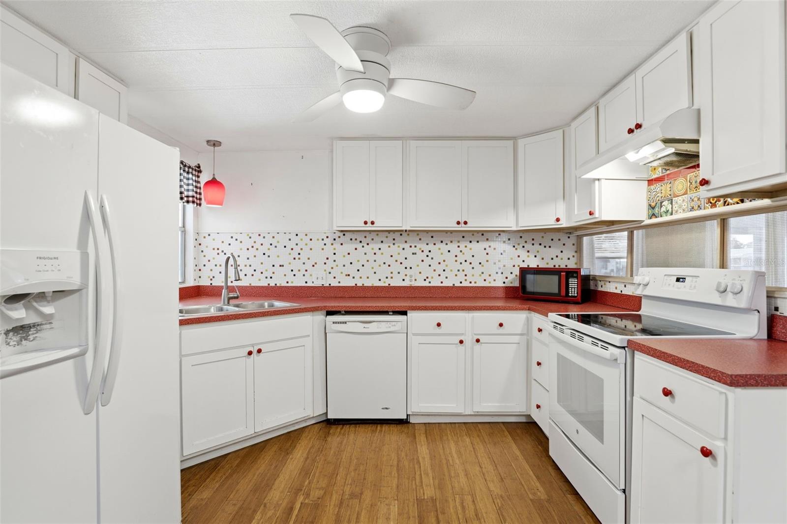 Image 13 of 35 For 1312 Apache Circle