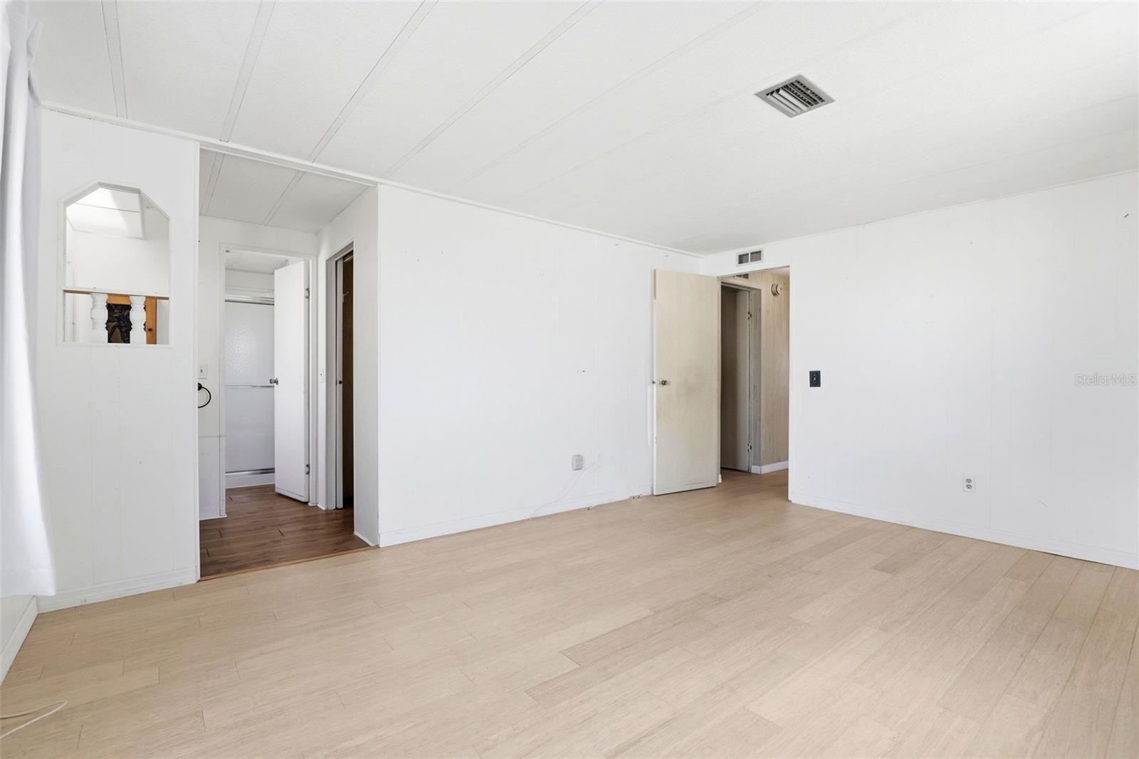 Image 17 of 35 For 1312 Apache Circle