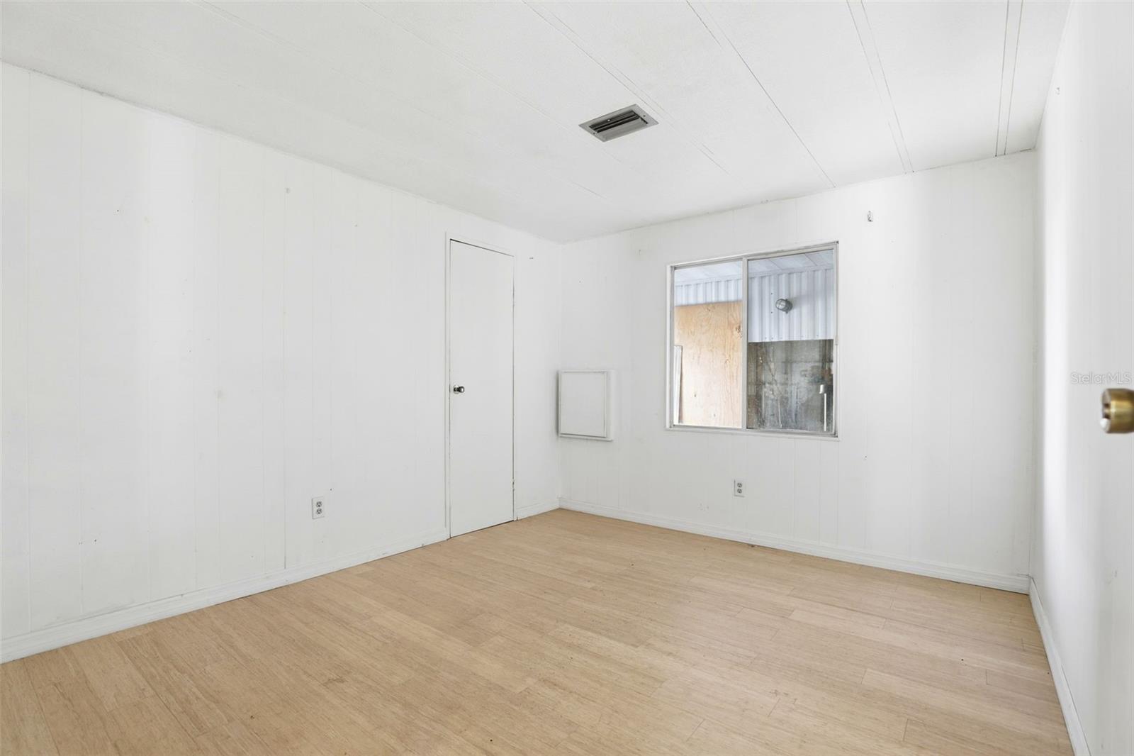 Image 20 of 35 For 1312 Apache Circle