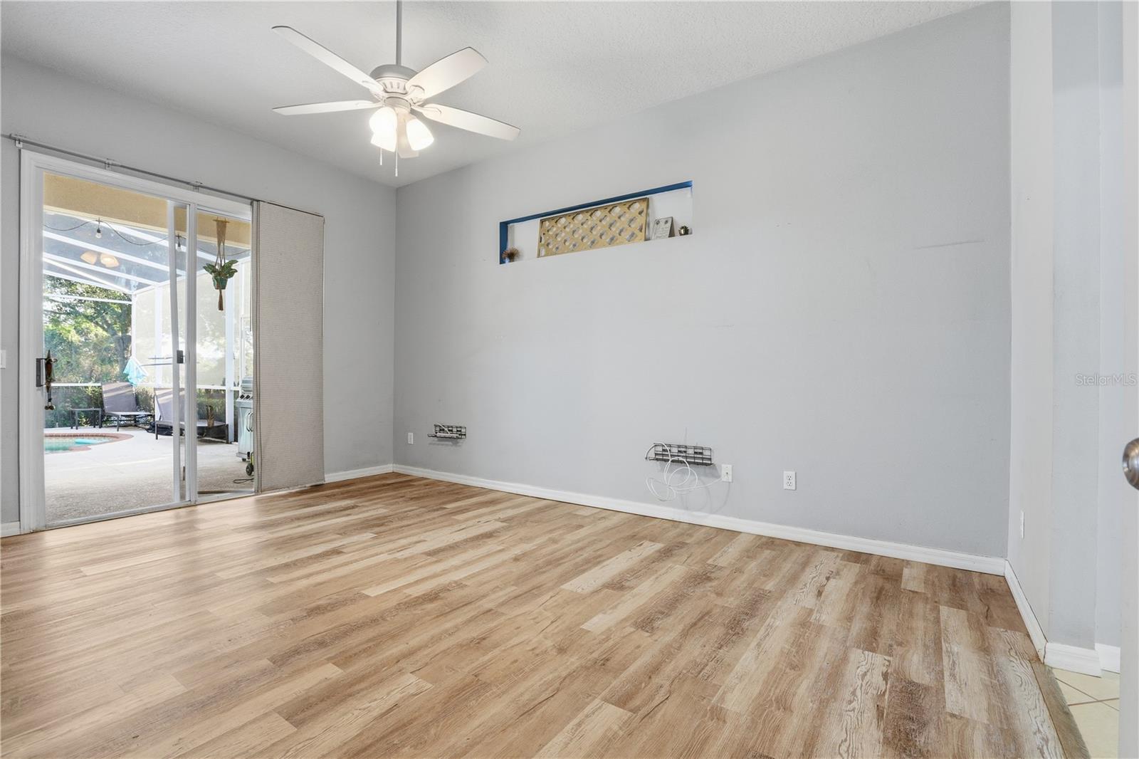 Image 12 of 37 For 336 Fernhill Drive