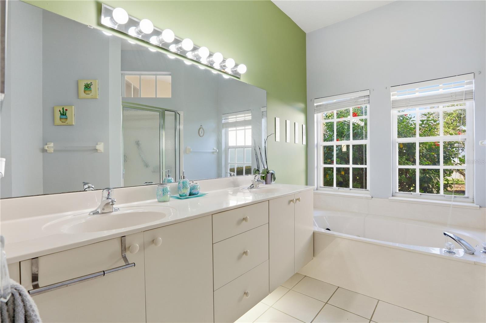 Image 15 of 37 For 336 Fernhill Drive