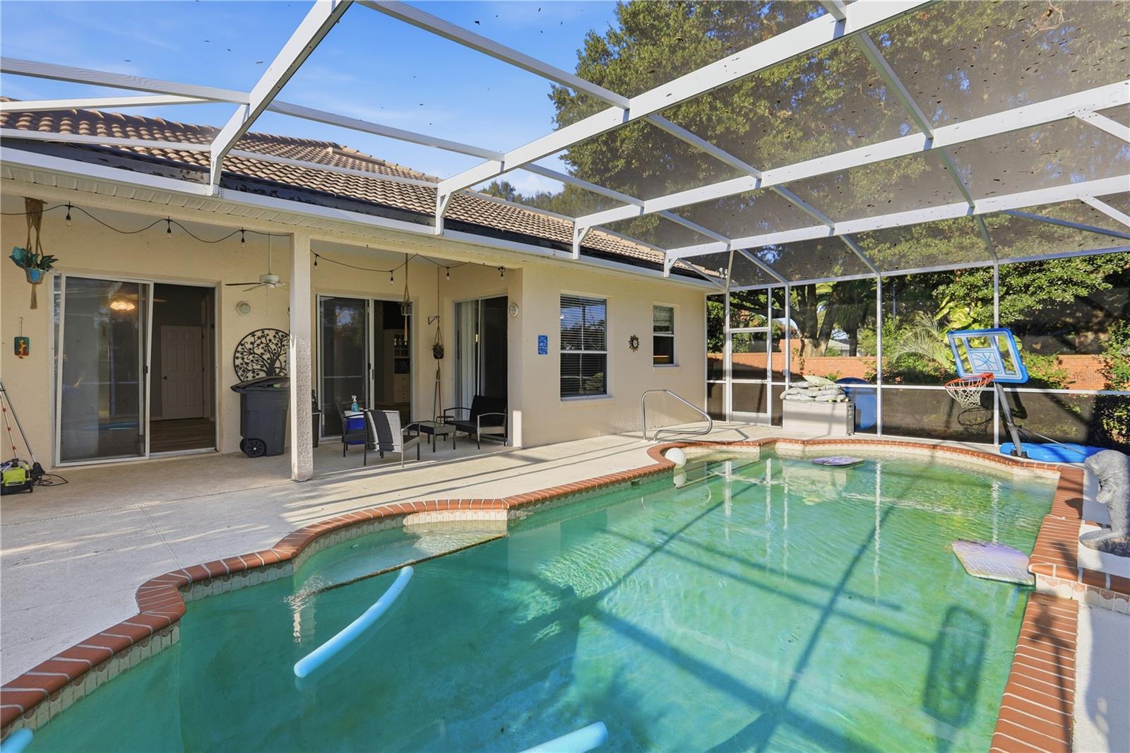 Image 27 of 37 For 336 Fernhill Drive