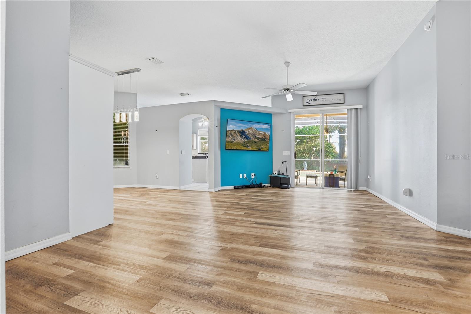 Image 3 of 37 For 336 Fernhill Drive