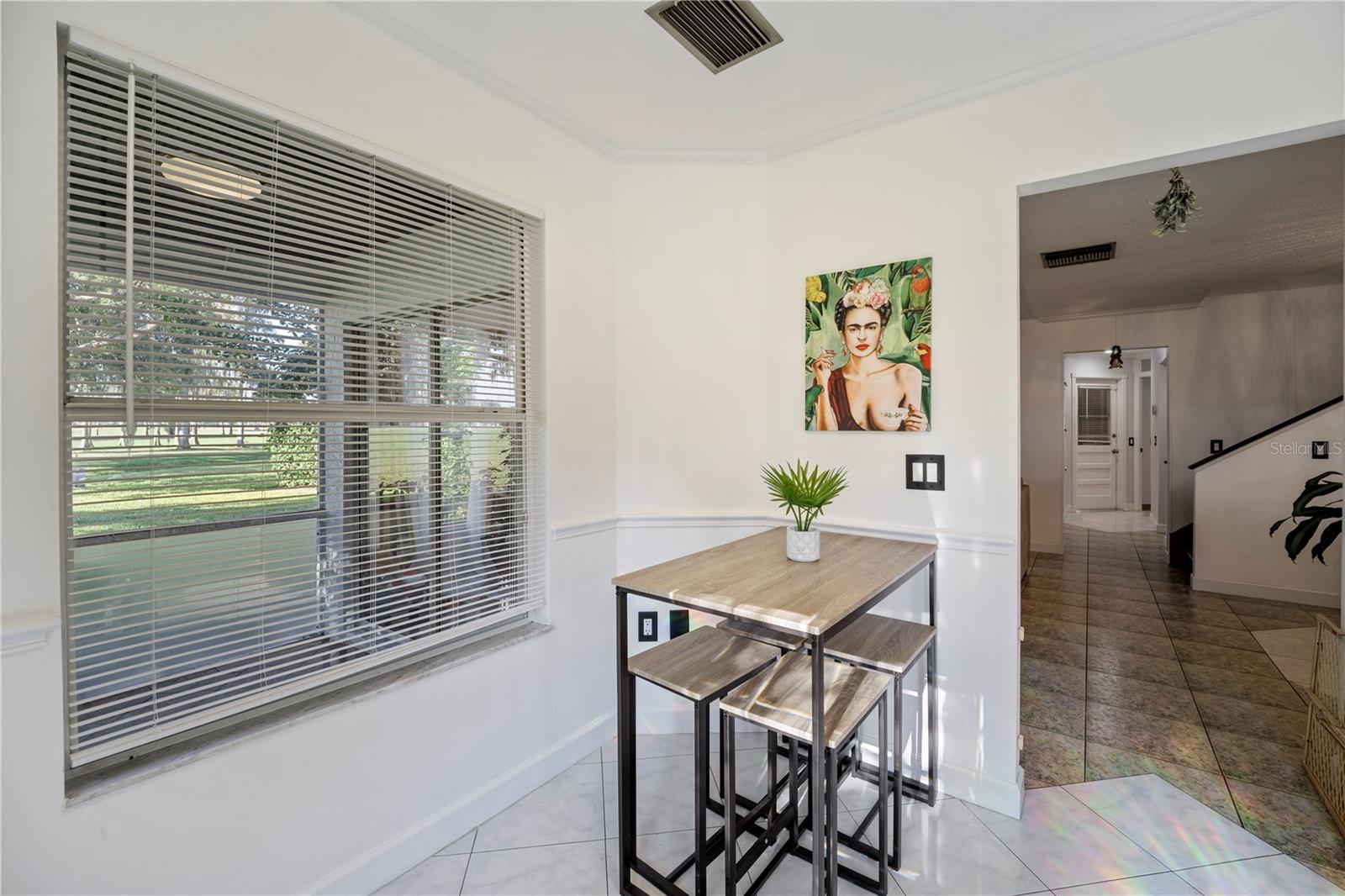 Image 14 of 36 For 2649 Albion Avenue