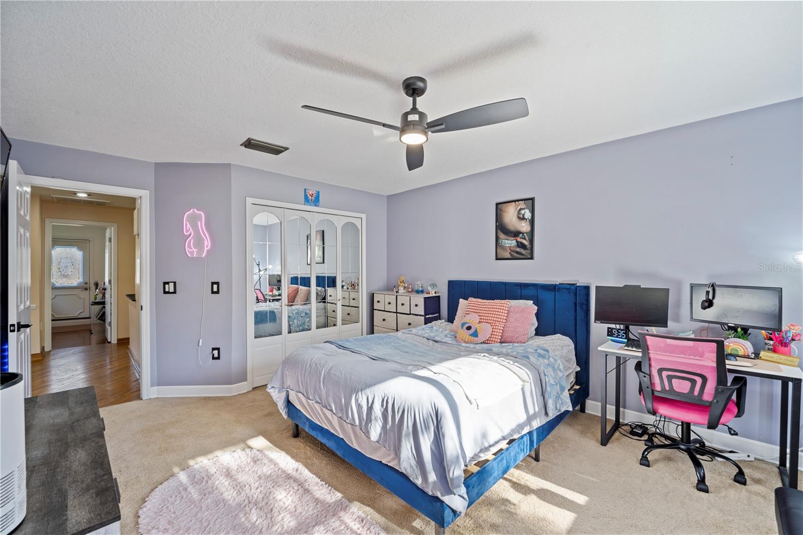 Image 20 of 36 For 2649 Albion Avenue