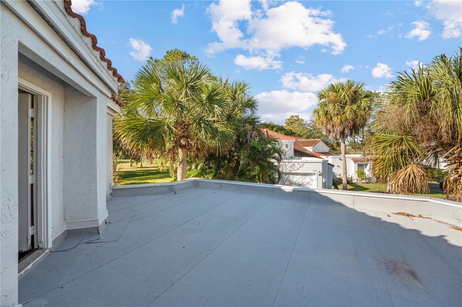 Image 29 of 36 For 2649 Albion Avenue