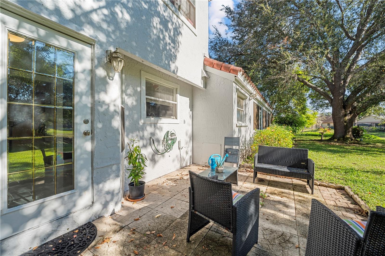 Image 30 of 36 For 2649 Albion Avenue