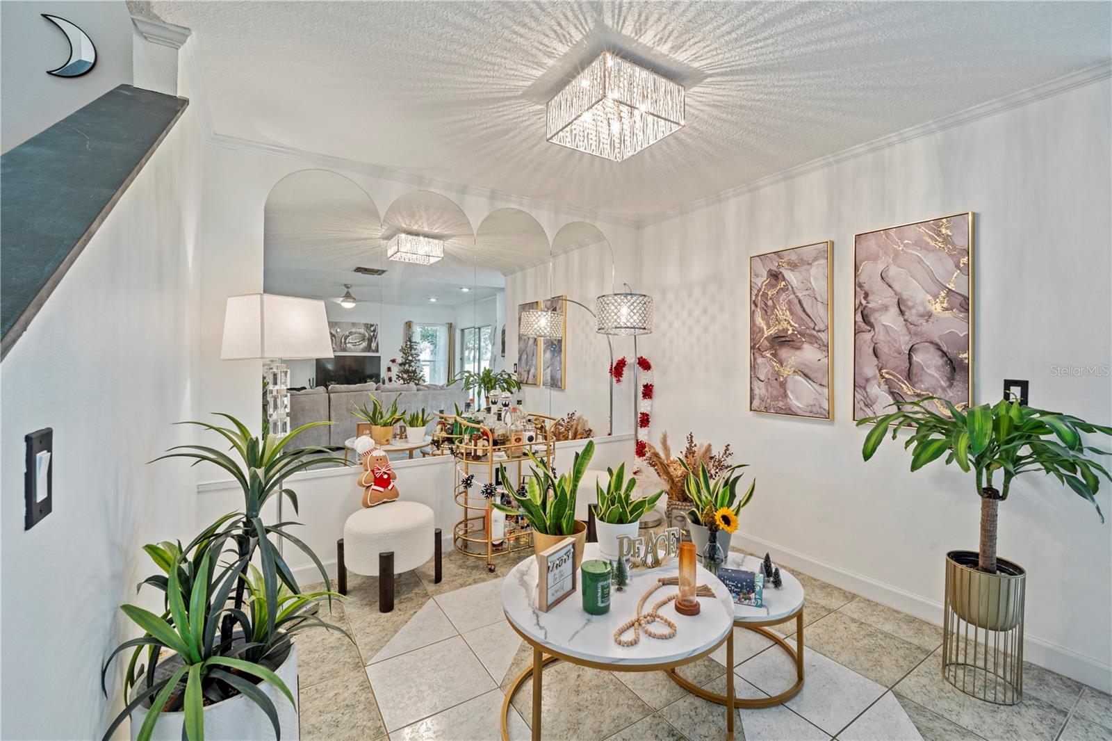 Image 6 of 36 For 2649 Albion Avenue