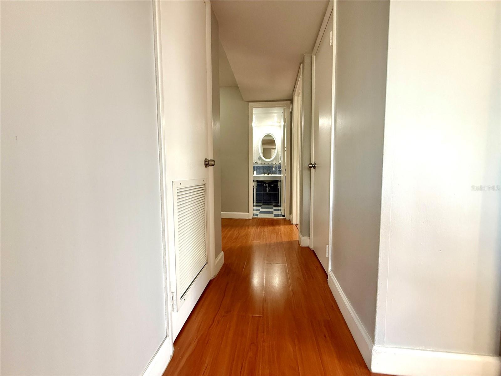 Image 24 of 32 For 8757 137th Avenue 8757