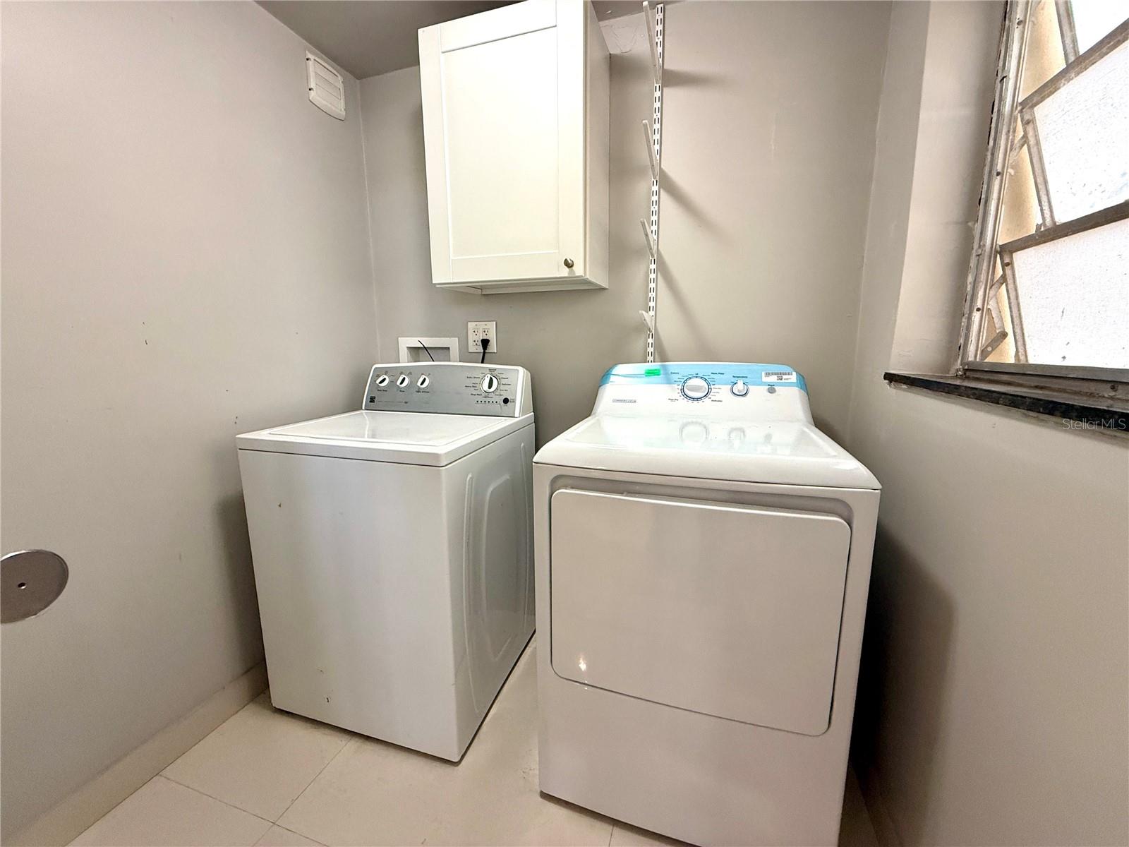 Image 27 of 32 For 8757 137th Avenue 8757