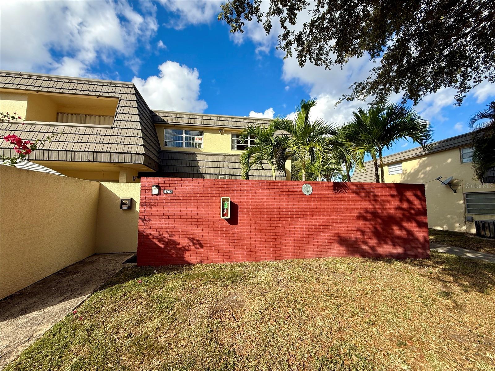 Image 3 of 32 For 8757 137th Avenue 8757