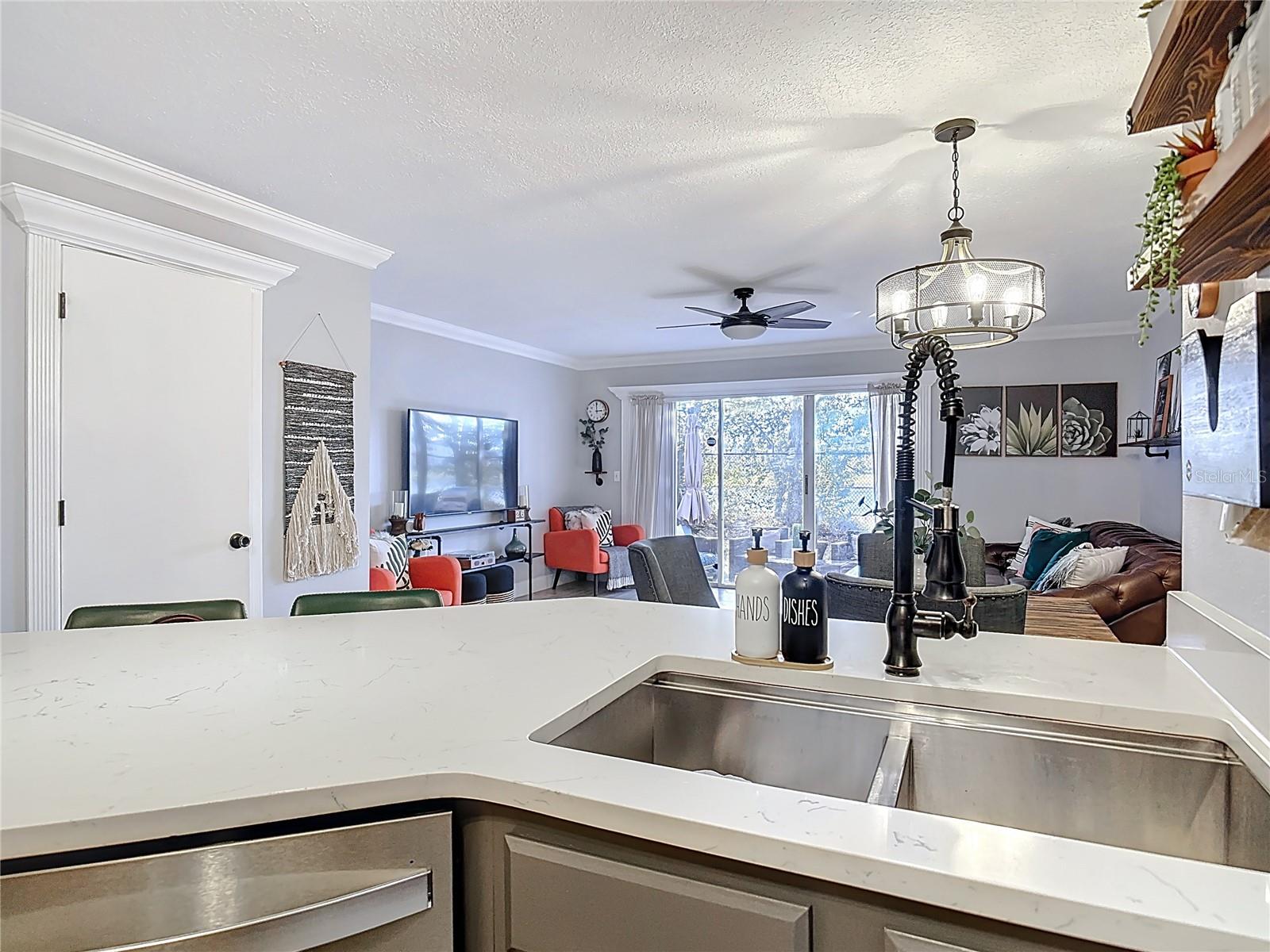 Image 11 of 38 For 4835 Walden Cir 10