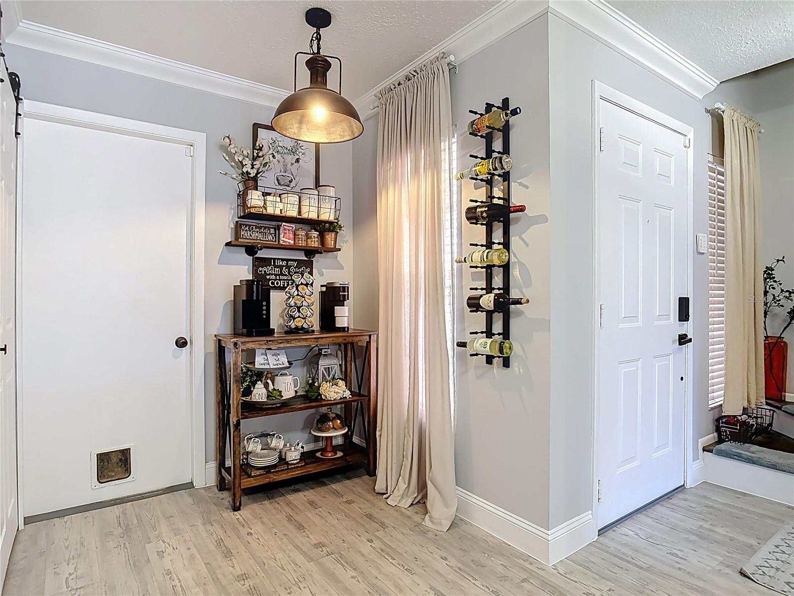 Image 13 of 38 For 4835 Walden Cir 10