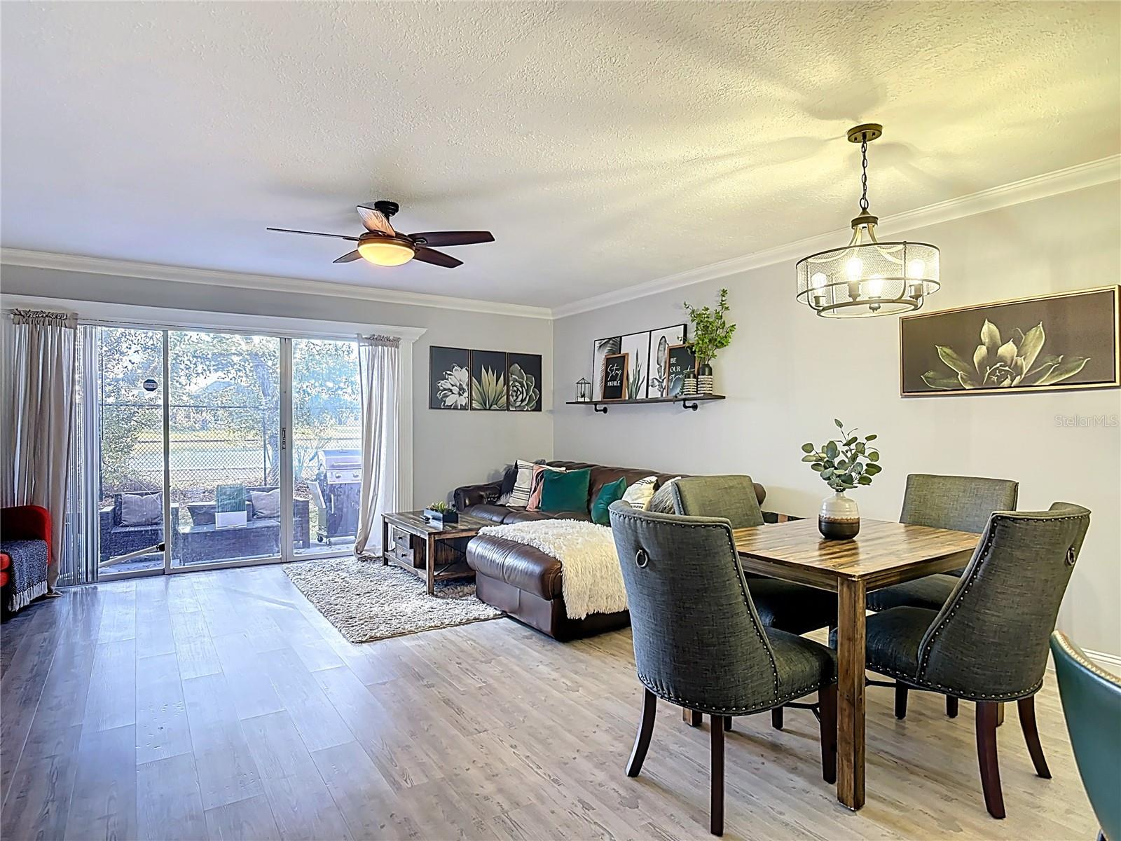 Image 19 of 38 For 4835 Walden Cir 10